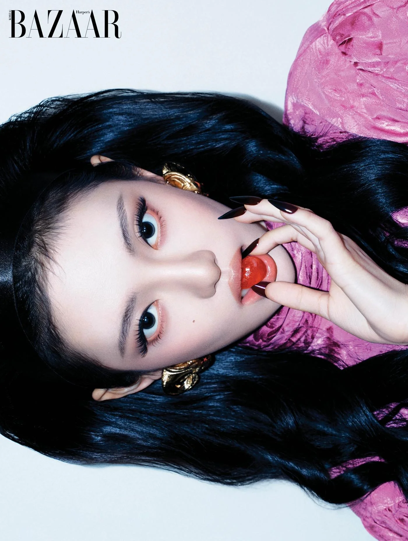 BAZAAR - 2025.11 NINGNING D Type - Image 2