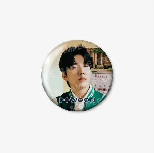 DAY6 - [FOREVER YOUNG] 3RD WORLD TOUR IN JAPAN OFFICIAL MD PHOTO BADGE - Image 4