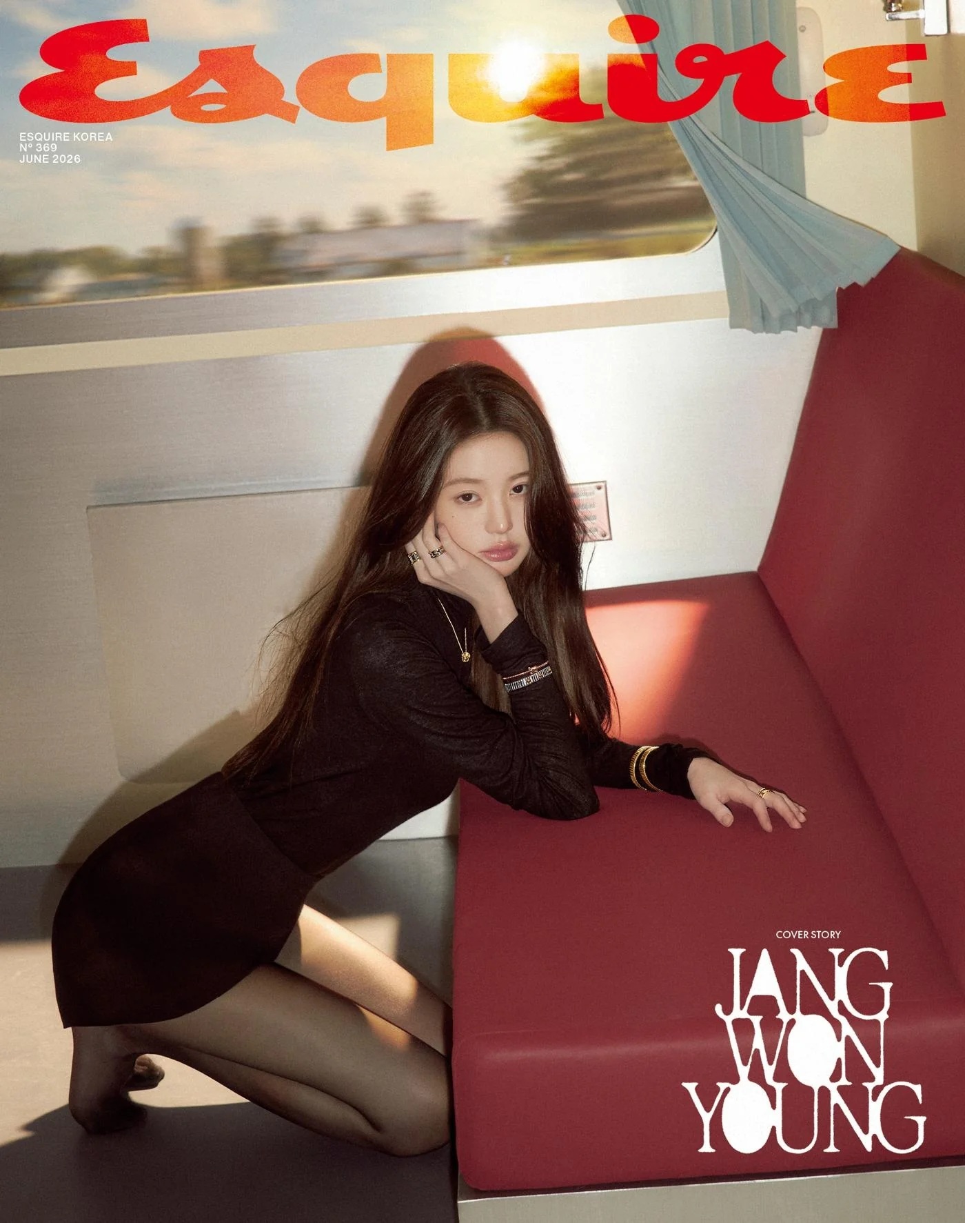 esquire - 2026.06 JANG WON YOUNG C Type
