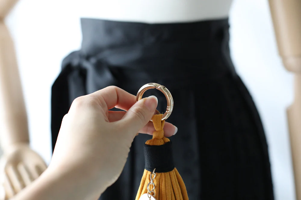 LEESLE - Plump Tassel Ornament Keyring - Image 4