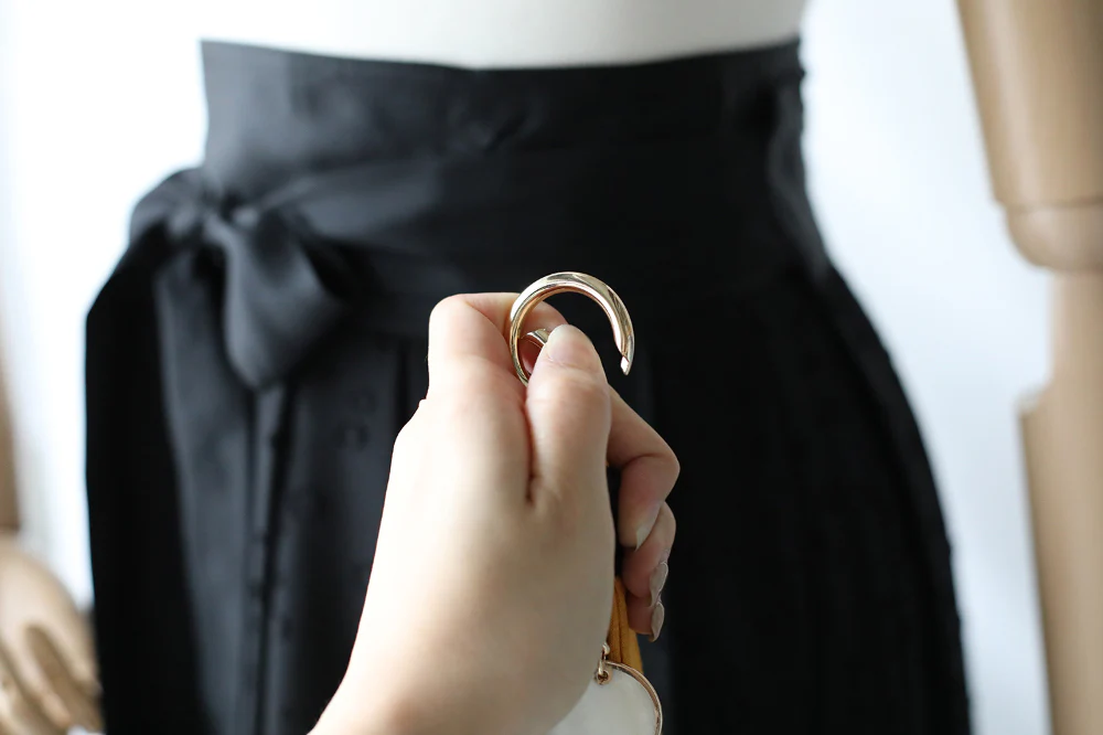 LEESLE - Plump Tassel Ornament Keyring - Image 5