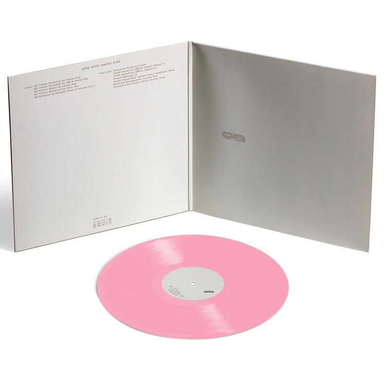 WAVE TO EARTH - [PLAY WITH EARTH! 0.03] LP PINK Version - Image 2